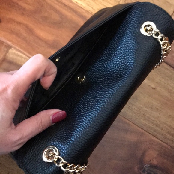 5🌟 RATING-Michael Kors Black “Fulton” Leather Bag - Picture 5 of 8